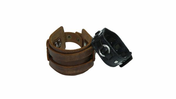 leather wrist strap